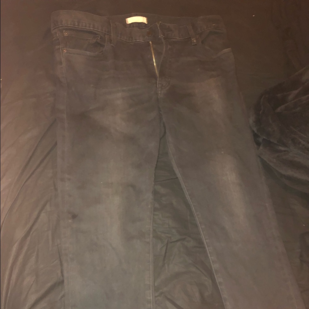 UNI QLO Size 36 skinny stretch jeans black